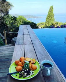 Little heaven with sea view in Corsica - Image 2