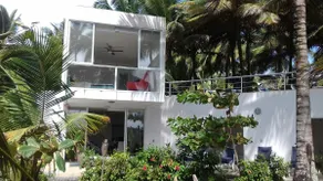 Beachfront house - Image 4