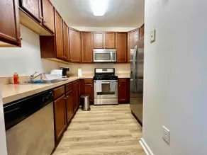 Luxury Condo Near NYC, MetLife & American Dream - Image 4