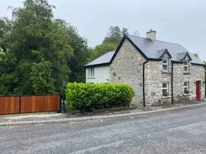 Stone Cottage By The River - Image 3