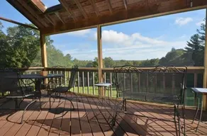 The Meadows House @ Otis Ridge w/ 7-person hot tub - Image 5