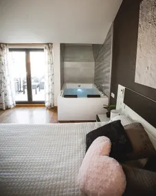 Love in the Loft - Image 5