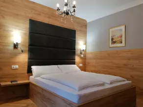 GOLDEN STAR Premium Apartments Melk - Top22 - Image 5