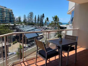 Mooloolaba Beach Apartment - Image 2