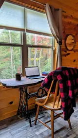 A Majestic Mountain Getaway, Walk to Lake Hiwassee - Image 3