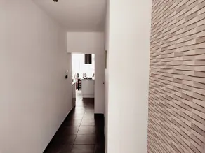 Beautiful renovated house with pleasant garden - Image 4