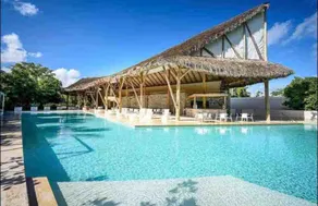 El Portillo Residences - Image 4