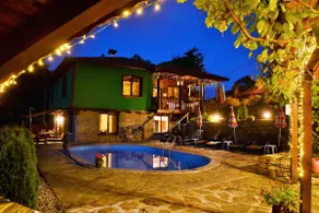 Riverfront/House By The River - Image 3