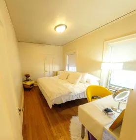 Month-to-Month Secure 1 bedroom+office and dining - Image 2