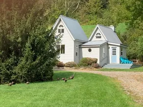 Meadowlark, a delightful and unique Catskill Mountain Cottage. Extraordinary - Image 4