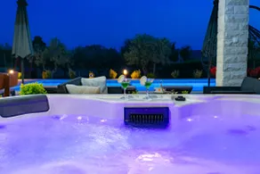 Villa Lorema-pet friendly on 5000 sqm garden,pool, jacuzzi, billiard&PS5 - Image 2
