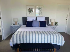 Salt Beach House @ Blacksmith - Image 3