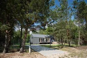 Natural straw-and-clay house with a thatched roof - Image 2