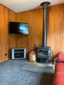 Hilltop Lodge - Image 2
