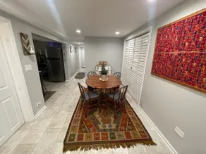 Homey in Hermosa - Image 2