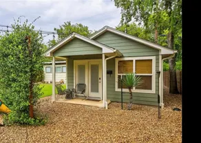 Multi-property bungalow, W/ cowboy pool/hot tub! - Image 5