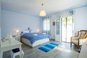 VILLA AELIA | charm & convenience | 2 min beach - Image 4