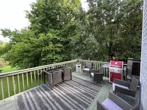 Riverfront-Firepit- Family retreat-King - Image 3