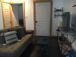 Cozy Dalton Cottage 1 Bed/1 Bath with Full Kitchen - Image 4