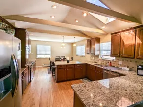 Spacious Foothills Home with Beautiful Views - Image 2
