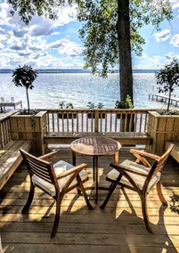 Magnolia Lakeside Cottage - Image 4