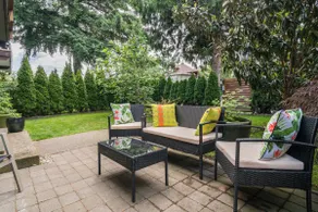 Vancouver Special, Close to Skytrain & Downtown - Image 2