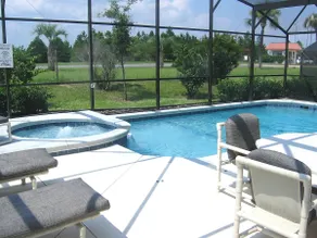 Luxuriöse Villa mit 5 Schlafzimmern, privatem, abgeschiedenem Pool und Spa - Image 2