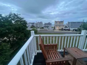 Oceanview House with Partial Waterview - Image 2