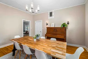 Bluebird Bungalow, walk to downtown - Image 2