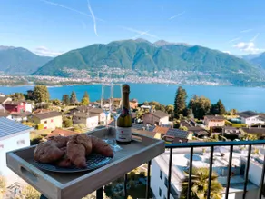 Stylish apartment with breathtaking views - Image 2