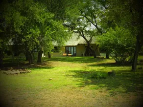 A Home in The Bush - Image 5