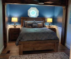 ⚓Captain Bill's Guest House and heated pool access⚓ - Image 3