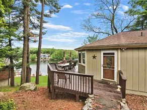 Relax ON the Lake! Stunning Views w/Hot tub, Boats - Image 3