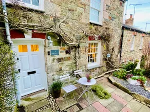 'Three Stippy Stappy' Coastal retreat in St Agnes - Image 5