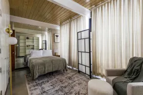 MCM House near canyon sunroom, views, and yard - Image 3