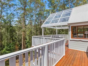 The Tree House - Image 3
