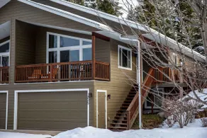 Whitefish Townhouse “Fox Den”sleeps12 - Image 5