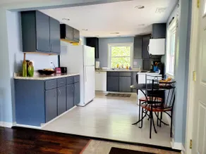 Beach Bliss, Pet Friendly Retreat, With Hot Tub Near Lake MI - Image 2
