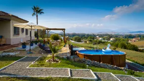 B&B with 2 private studios, shared pool & jacuzzi. - Image 3