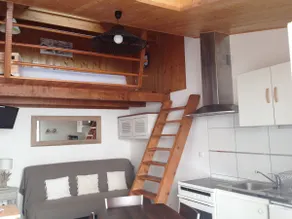 ”ocean-level” apartment - Image 3