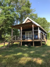 Little cabin on the smith lake - Image 3