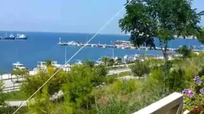 SEA VIEW MAISONETTE Netflix - Image 3