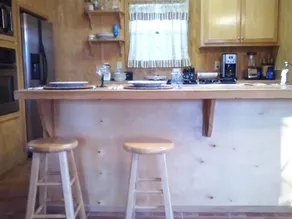 The Emerald Forrest Swamp Cabin - Image 4