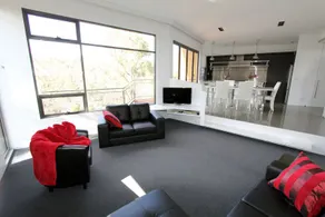 Luxurious, Tranquil and Private - Image 3