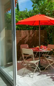 Seahorse: Hidden gem, close to the beach. - Image 3