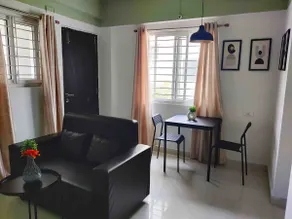 Supreme: 1Bhk in Botanical Gardens - Image 2