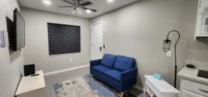 Feel@home 2bed/1bath ShineStudio - Image 5