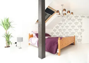 Stylish & Bright | 5★ Location, Sun-Soaked Balcony - Image 2
