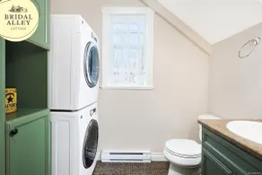 Bridal Alley Cottage - Guest House - Image 5