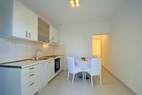 Cute Apartment, First Row From The Sea - Image 4